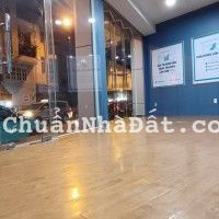 Cho thuê MBKD Quận Tân Bình, Ngang 10m, WC riêng, Lối đi riêng, giá thuê 15tr/tháng Cho thuê MBKD Quận Tân Bình, Ngang 10m, WC riêng, Lối đi riêng, giá thuê 15tr/tháng