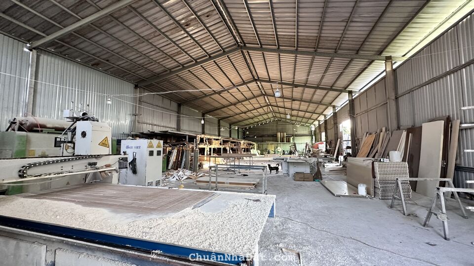 CHO THUÊ KHO HẺM 1/ LÊ THỊ RIÊNG, DT 1000M, VĂN PHÒNG SẴN, GIÁ TL CHO THUÊ KHO HẺM 1/ LÊ THỊ RIÊNG, DT 1000M, VĂN PHÒNG SẴN, GIÁ TL