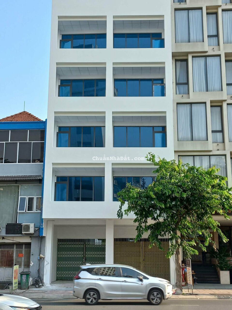 Cho thuê VĂN PHÒNG CHÍNH CHỦ - MỚI XÂY - MẶT TIỀN đường Bạch Đằng, P.2, Tân Bình. DT 35 - 180m2