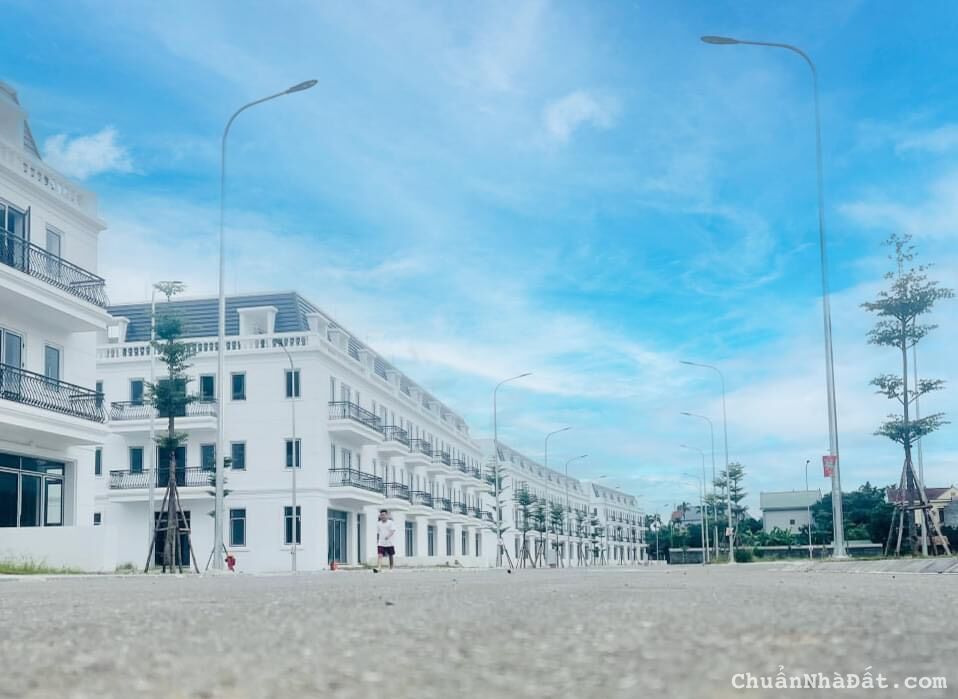 ĐẤT TRUNG TÂM HÀNH CHÍNH HUYỆN, MẶT ĐƯỜNG QL 30M, GIÁ CHỈ HƠN 10TR/M2