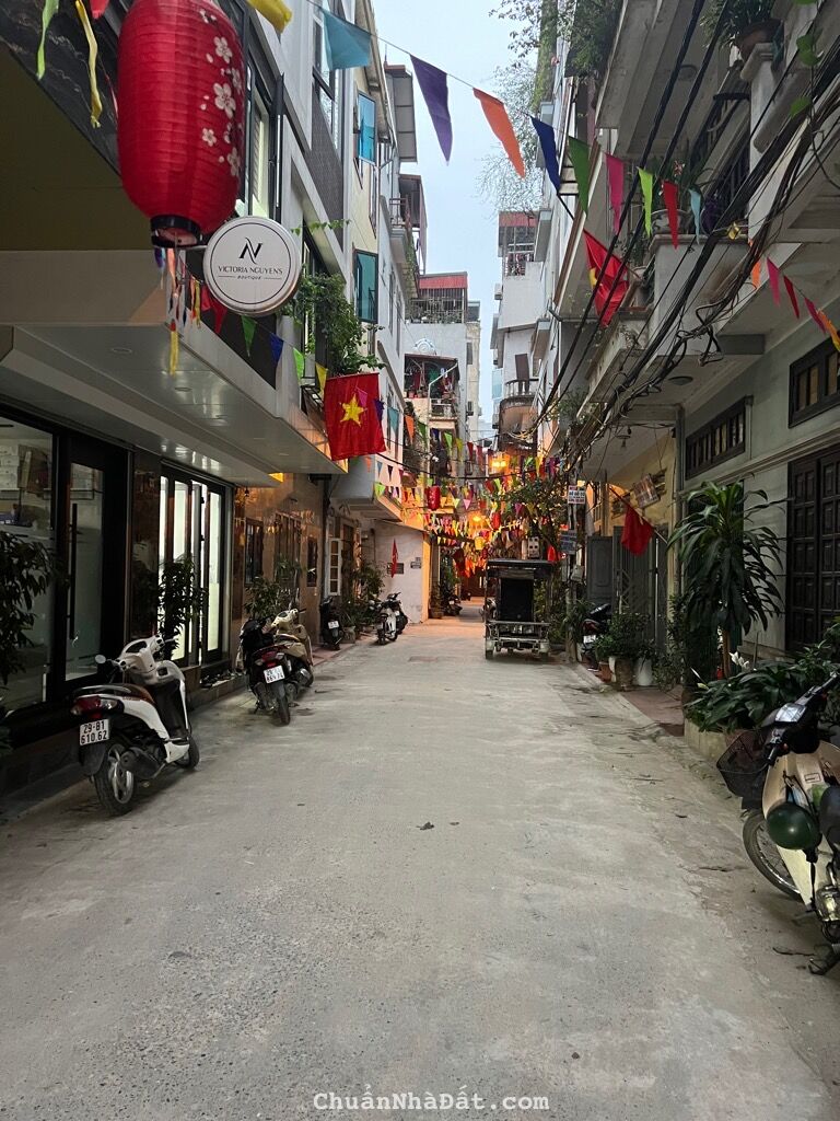 Ba Đình- Đầu tư- Ngõ 12 Nghĩa Dũng- 38m sổ đỏ vuông đẹp- 4.2 tỷ 