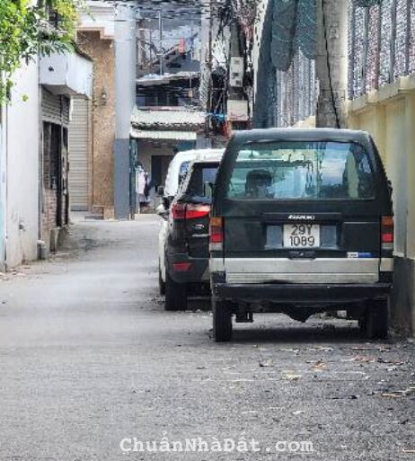 Tây Hồ- Lạc Long Quân -Ngõ ô tô – Nhà 3 tầng đẹp ở ngay- Sổ đỏ vuông– 3.3 tỷ 