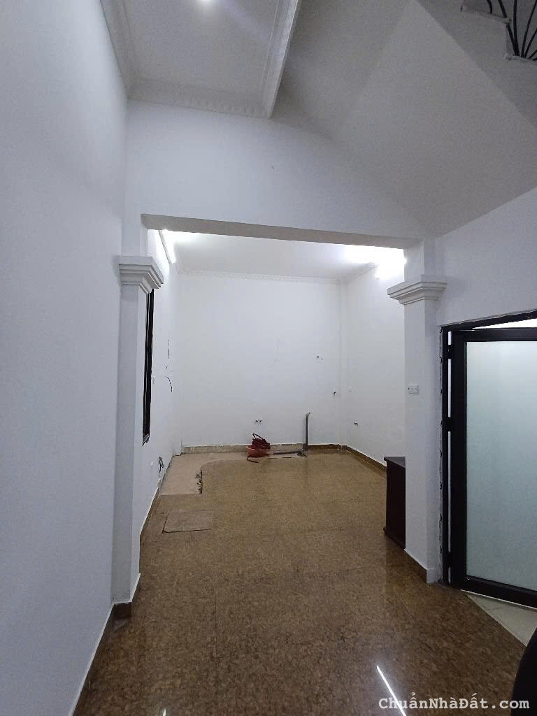 Hiếm-Ôtô gần nhà-Mặt ngõ Phan Đình Phùng-4 tầng-Nhà đẹp phân lô-Sổ vuông-7.6 tỷ