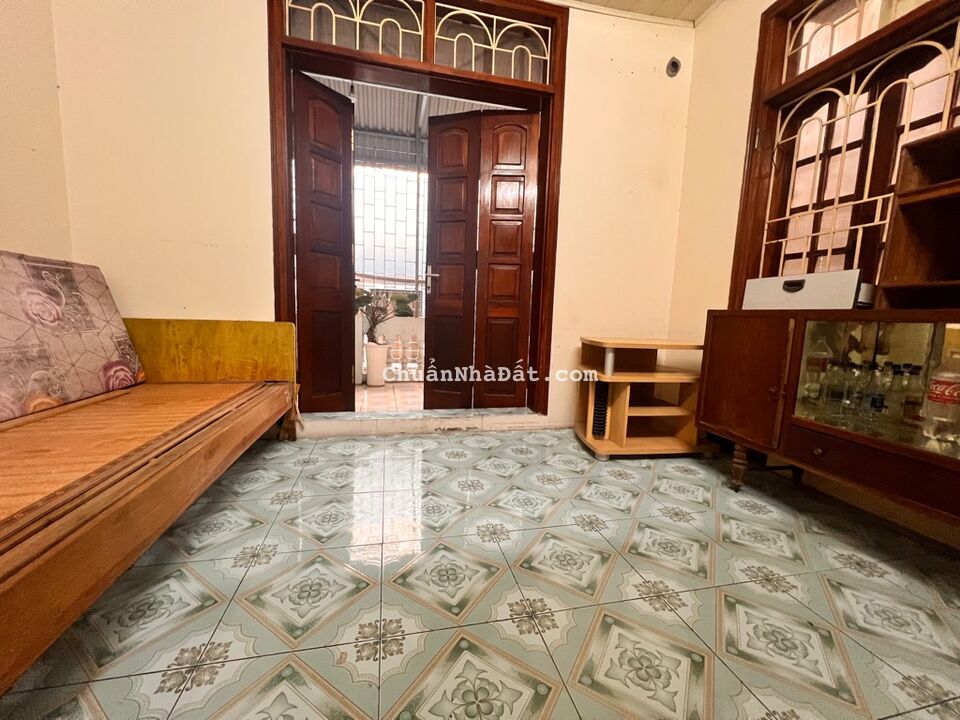 Tây Hồ - Xuân La – Ngõ 38- Nhà đẹp 50m – 2 mặt thoáng- 4 tầng- 4PN rộng- 4.85 tỷ 