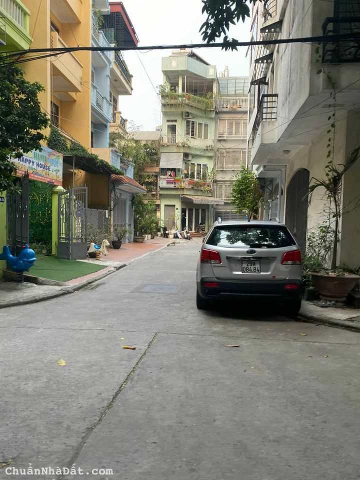 BÁN NHÀ VÕ CHÍ CÔNG, CẦU GIẤY 37M2 X 5 TẦNG LÔ GÓC, NỘI THẤT ĐẸP NHỈNH 5 TỶ