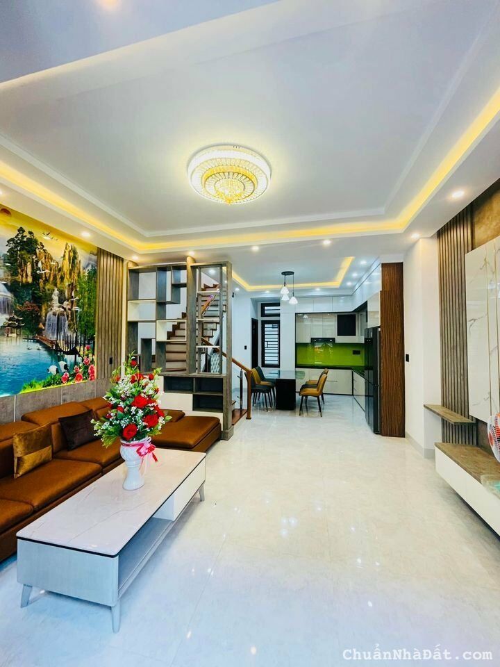 BÁN NHÀ ĐỘI CẤN, BA ĐÌNH 58M2, 4 TẦNG TRUNG TÂM, NHÀ GẦN PHỐ NHỈNH 5 TỶ