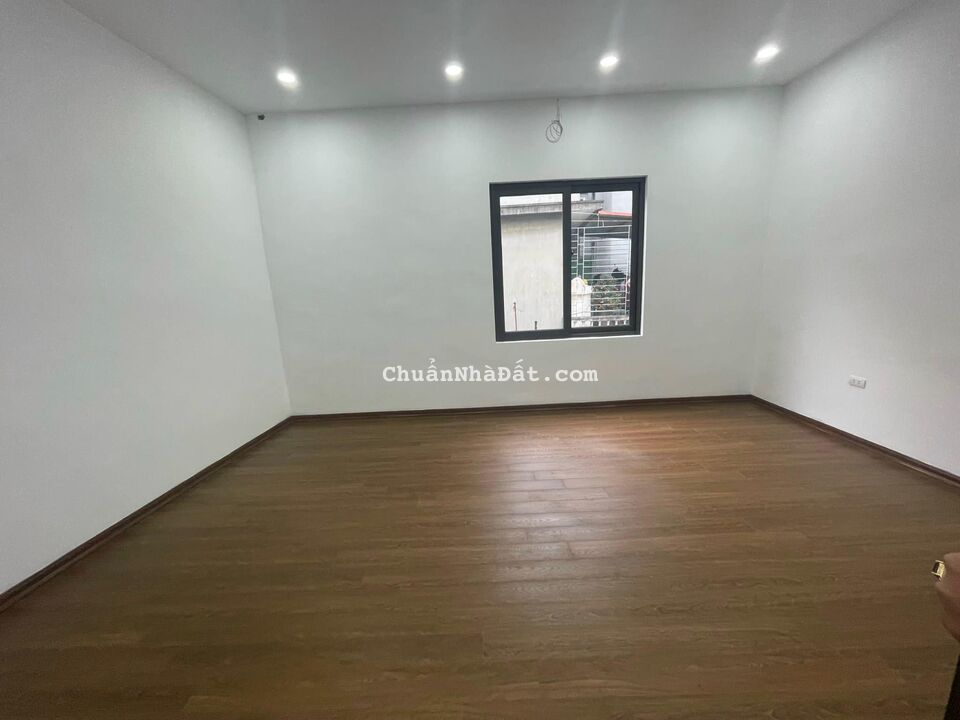 BÁN NHÀ ĐỘI CẤN, BA ĐÌNH 58M2, 4 TẦNG TRUNG TÂM, NHÀ GẦN PHỐ NHỈNH 5 TỶ