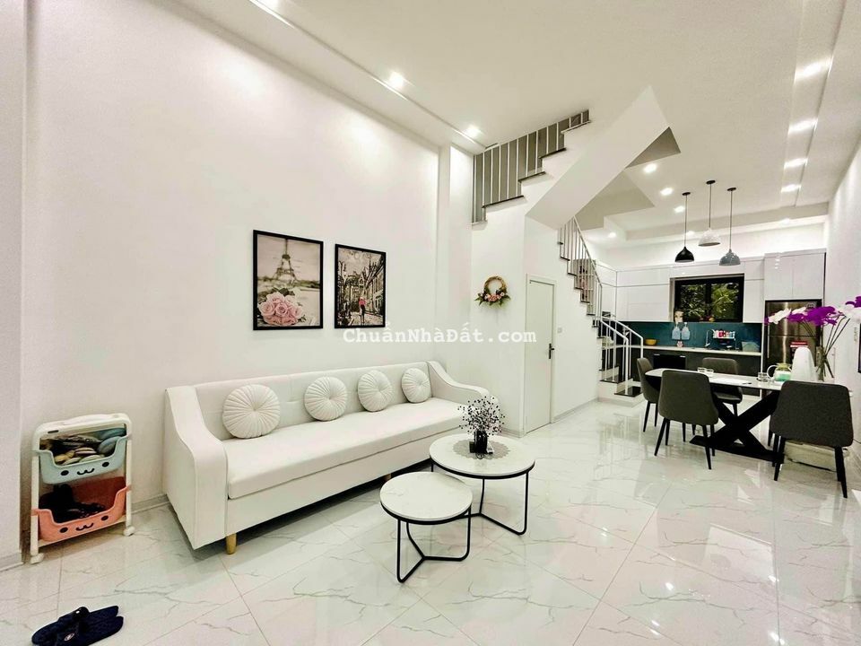 BÁN NHÀ LIỄU GIAI, BA ĐÌNH 47m2 x 5 tầng NHÀ MỚI ĐÓN TẾT NHỈNH 4 TỶ BÁN NHÀ LIỄU GIAI, BA ĐÌNH 47m2 x 5 tầng NHÀ MỚI ĐÓN TẾT NHỈNH 4 TỶ