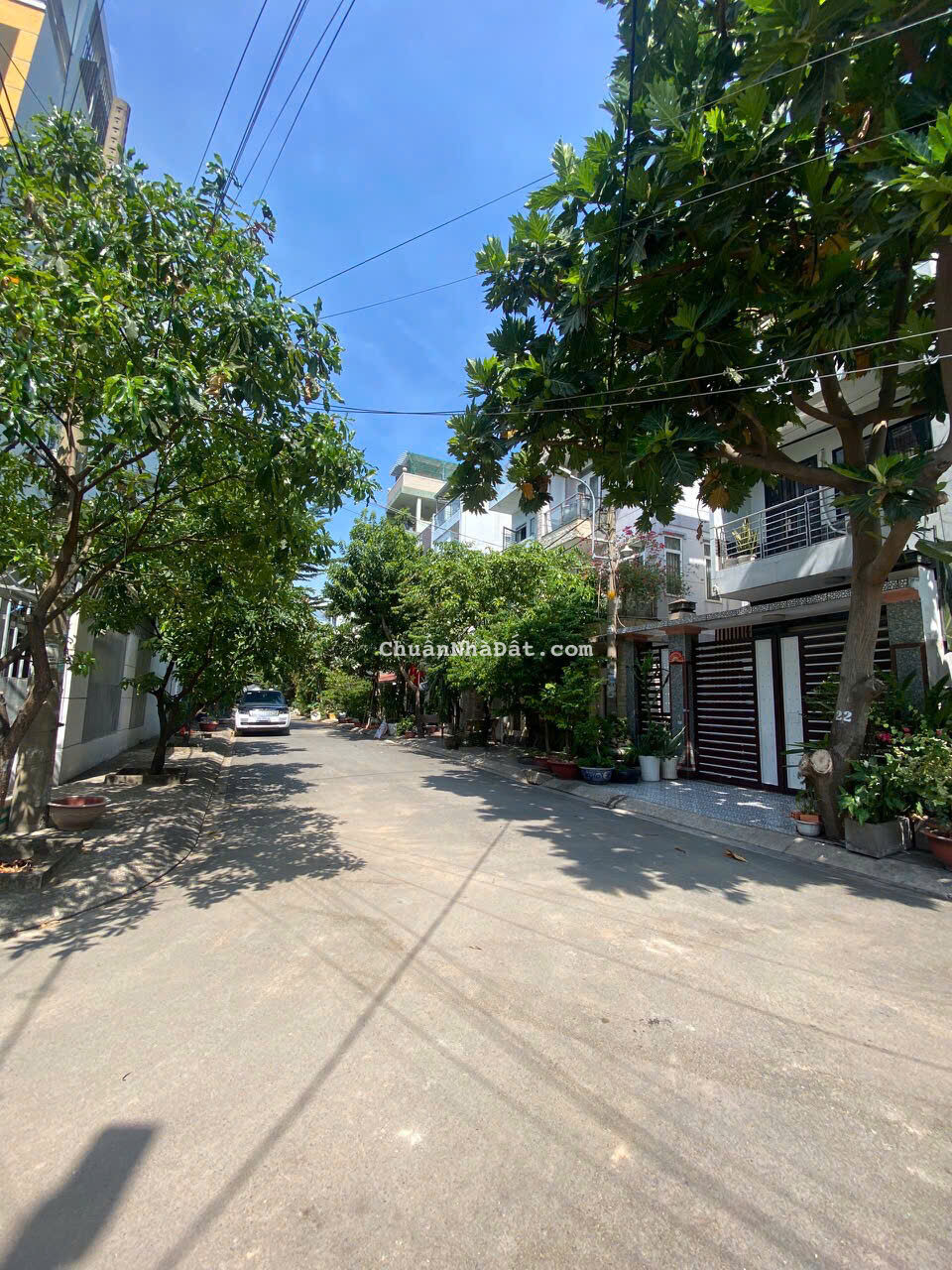 Lô đất trống Dương Quảng Hàm, P.6, GV. DT: 5,6m x 15m CN 84m2 giá 8ty TL 