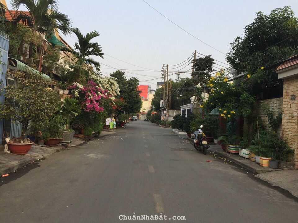 Nhà 2 MT Nguyễn Oanh,  (Khu cư xá Lam Sơn) P.17, GV. - DT: 4,5m x 26m Trệt 1 lầu giá: 12,5ty TL 