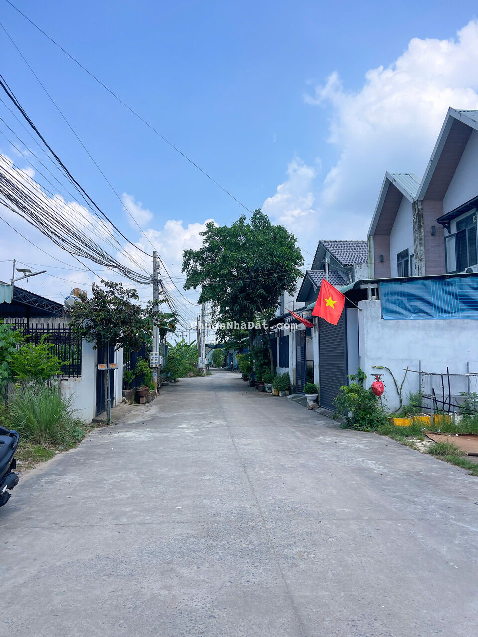 🆘 Cứu Chủ Ngộp Thở Bể Nợ Cần Ra Căn Nhà Lỗ 200tr - Gần Cây xăng Đức Hưng, Đường Đồng Khởi