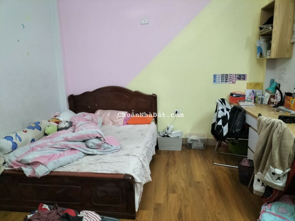 Bán nhà đường Nguyễn Trãi,Thanh Xuân, nhà đẹp, ngõ thông, gần phố, 41m,MT5m, chỉ 4.45 tỷ Bán nhà đường Nguyễn Trãi,Thanh Xuân, nhà đẹp, ngõ thông, gần phố, 41m,MT5m, chỉ 4.45 tỷ