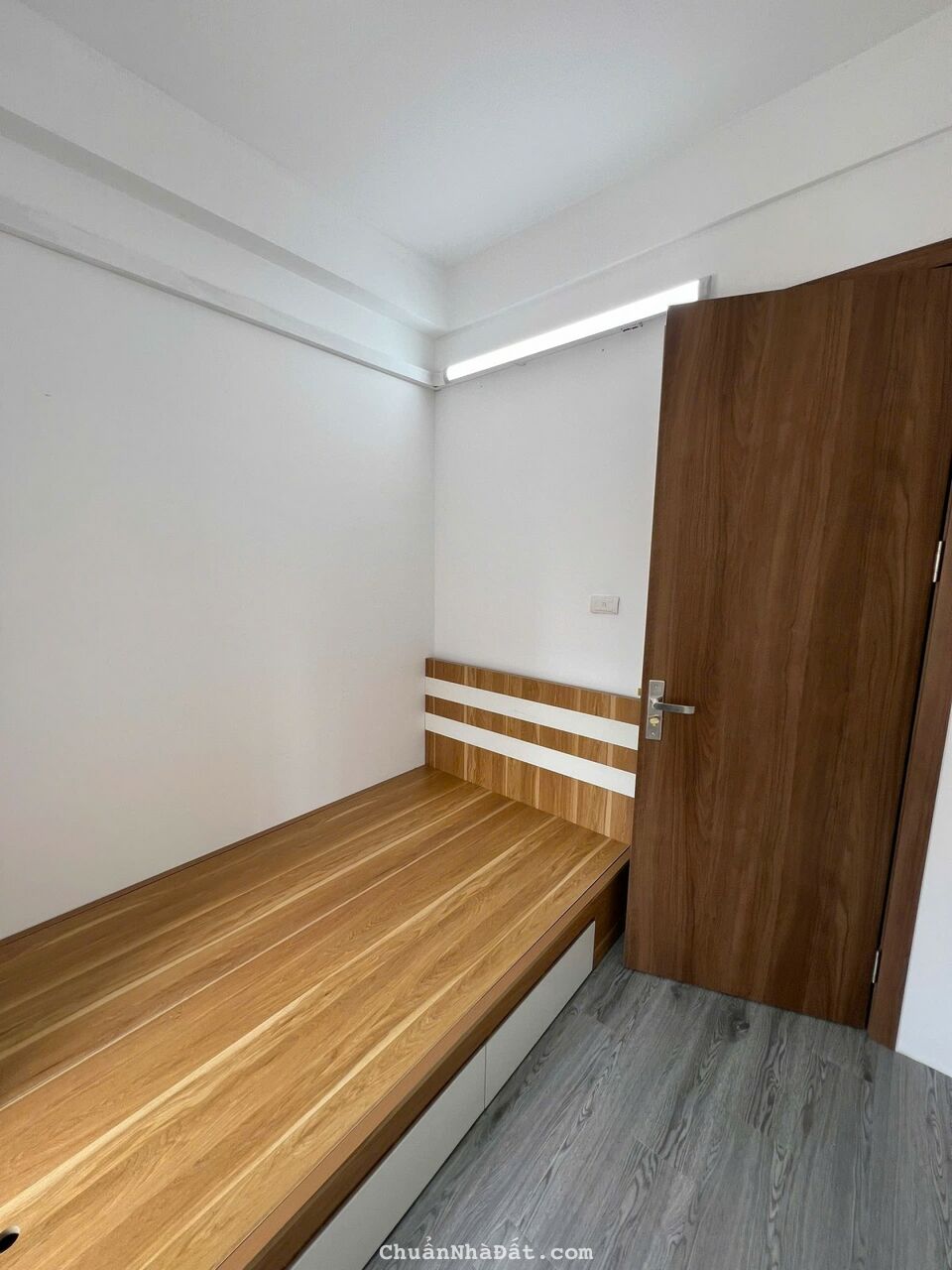 Bán chung cư đường Triều Khúc, Thanh Xuân, 42m2, nhà đẹp, ngõ thông, gần phố Bán chung cư đường Triều Khúc, Thanh Xuân, 42m2, nhà đẹp, ngõ thông, gần phố