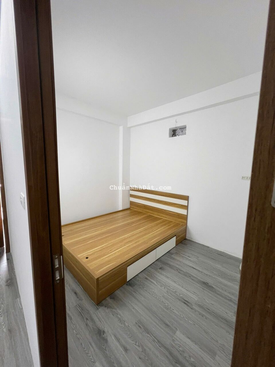 Bán chung cư đường Triều Khúc, Thanh Xuân, 42m2, nhà đẹp, ngõ thông, gần phố Bán chung cư đường Triều Khúc, Thanh Xuân, 42m2, nhà đẹp, ngõ thông, gần phố