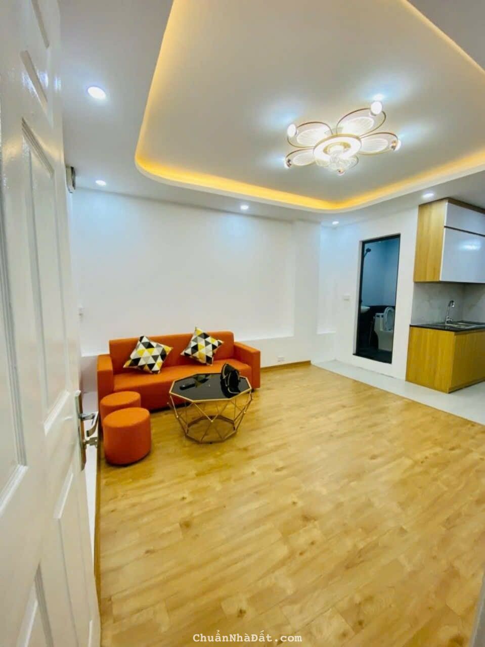 Bán căn hộ tập thể Thanh Xuân Bắc, quận Thanh Xuân, nhà đẹp ở ngay, 4 ngủ, 3vs, ô tô đỗ Bán căn hộ tập thể Thanh Xuân Bắc, quận Thanh Xuân, nhà đẹp ở ngay, 4 ngủ, 3vs, ô tô đỗ