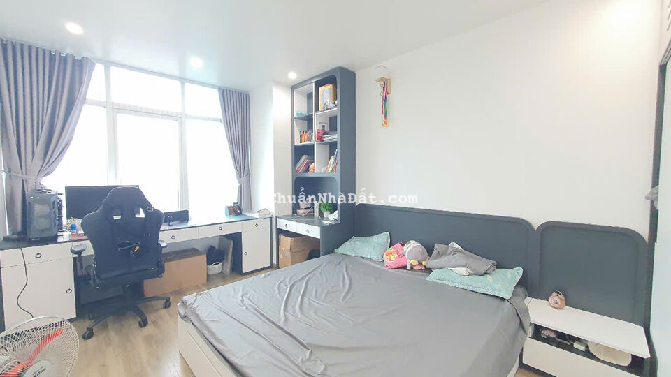 Bán căn hộ chung cư Đường Nghiêm Xuân Yêm, Thanh Trì, 102m2, lô góc, nhà đẹp lung linh Bán căn hộ chung cư Đường Nghiêm Xuân Yêm, Thanh Trì, 102m2, lô góc, nhà đẹp lung linh