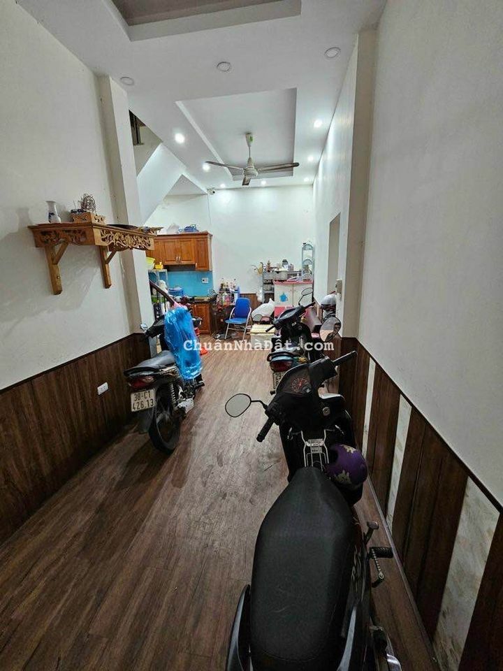 Bán nhà Đỗ Thuận, Bạch Mai, Hai Bà Trưng ngõ thoáng DT 70m2, 5 phòng cho thuê, giá tốt