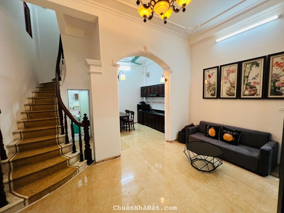 BÁN NHÀ PHỐ LÁNG HẠ ĐỐNG ĐA, NHÀ ĐẸP DÂN XÂY DIỆN TÍCH RỘNG 50M2, 4T