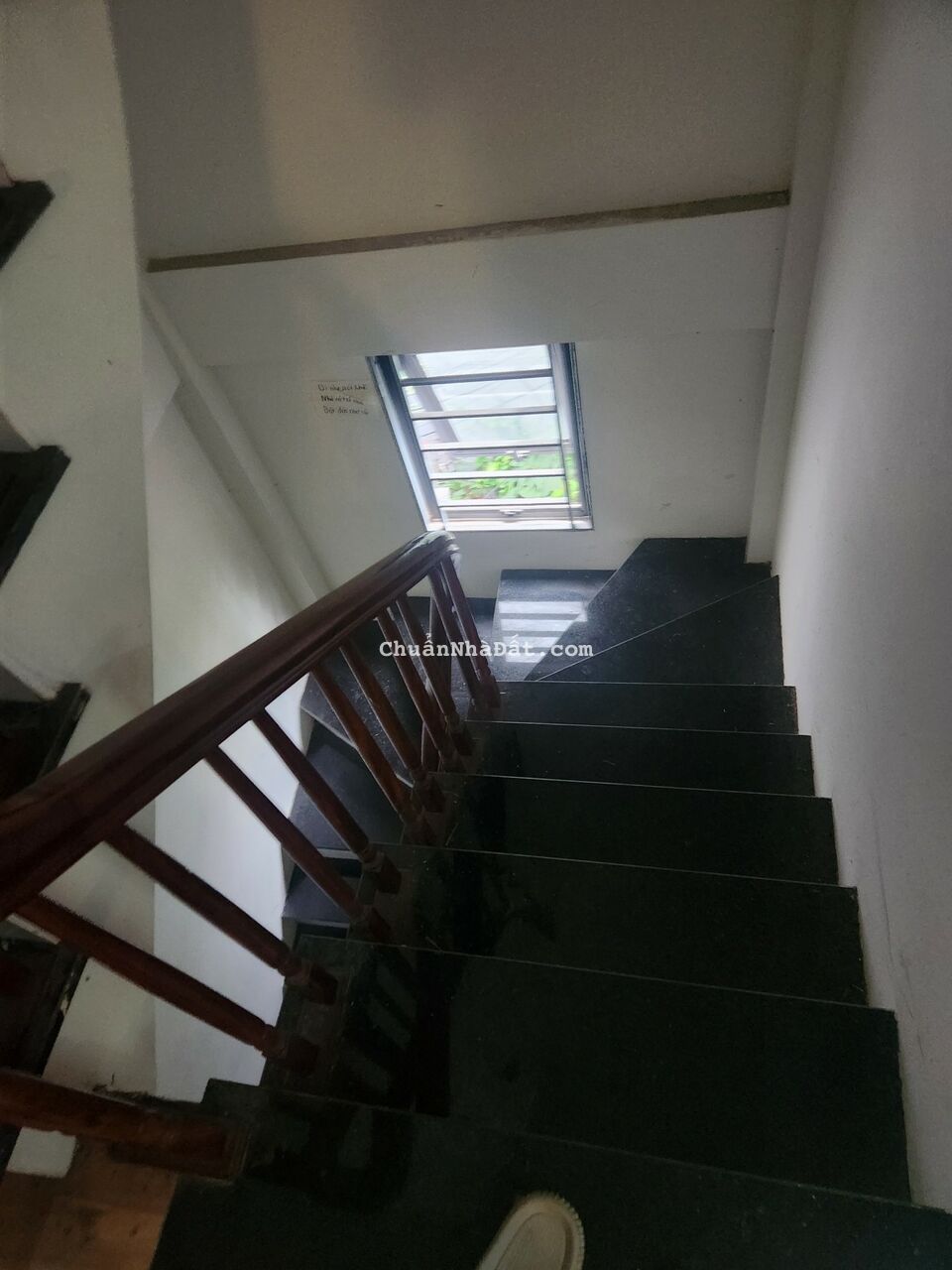 Bán gấp nhà đẹp phố Phương Liệt, Thanh Xuân, lô góc ngõ ba gác gần phố 43m, 5T chỉ 5.1 tỷ