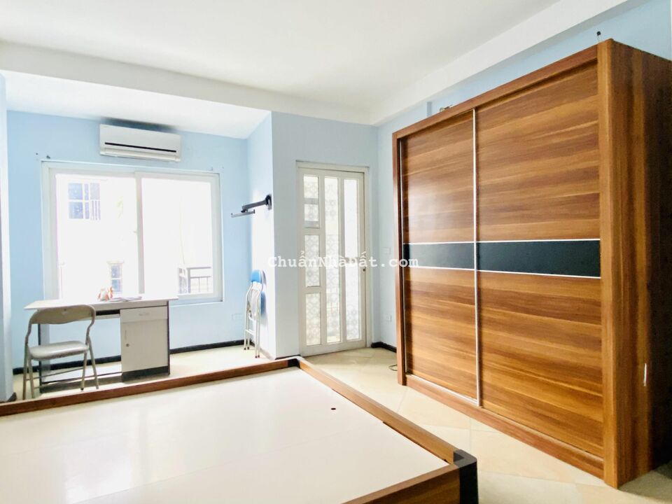 BÁN NHÀ PHỐ TÔN ĐỨC THẮNG ĐỐNG ĐA NHÀ DÂN XÂY GẦN Ô TÔ TRÁNH 29M,5T