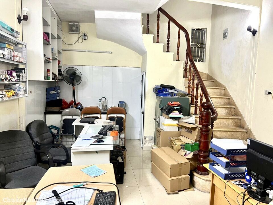 BÁN NHÀ PHỐ TÔN ĐỨC THẮNG ĐỐNG ĐA NHÀ DÂN XÂY GẦN Ô TÔ TRÁNH 29M,5T