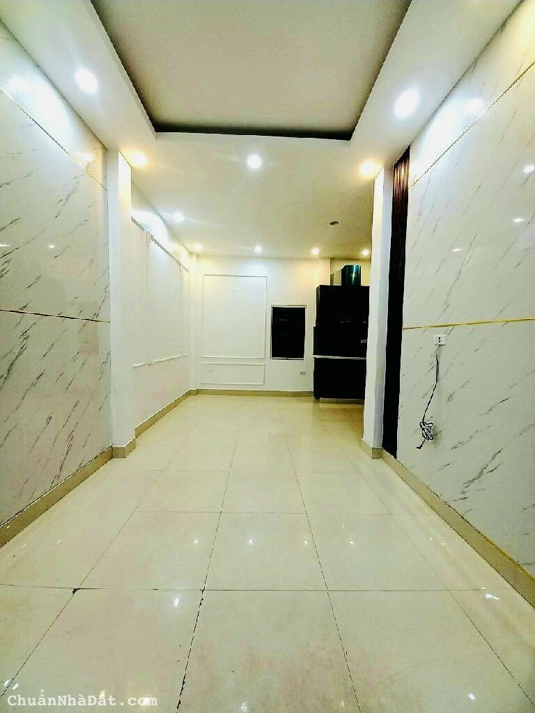 BÁN NHÀ PHỐ TÔN ĐỨC THẮNG ĐỐNG ĐA NHÀ ĐẸP Ở LUÔN NGÕ RỘNG 32M,5T