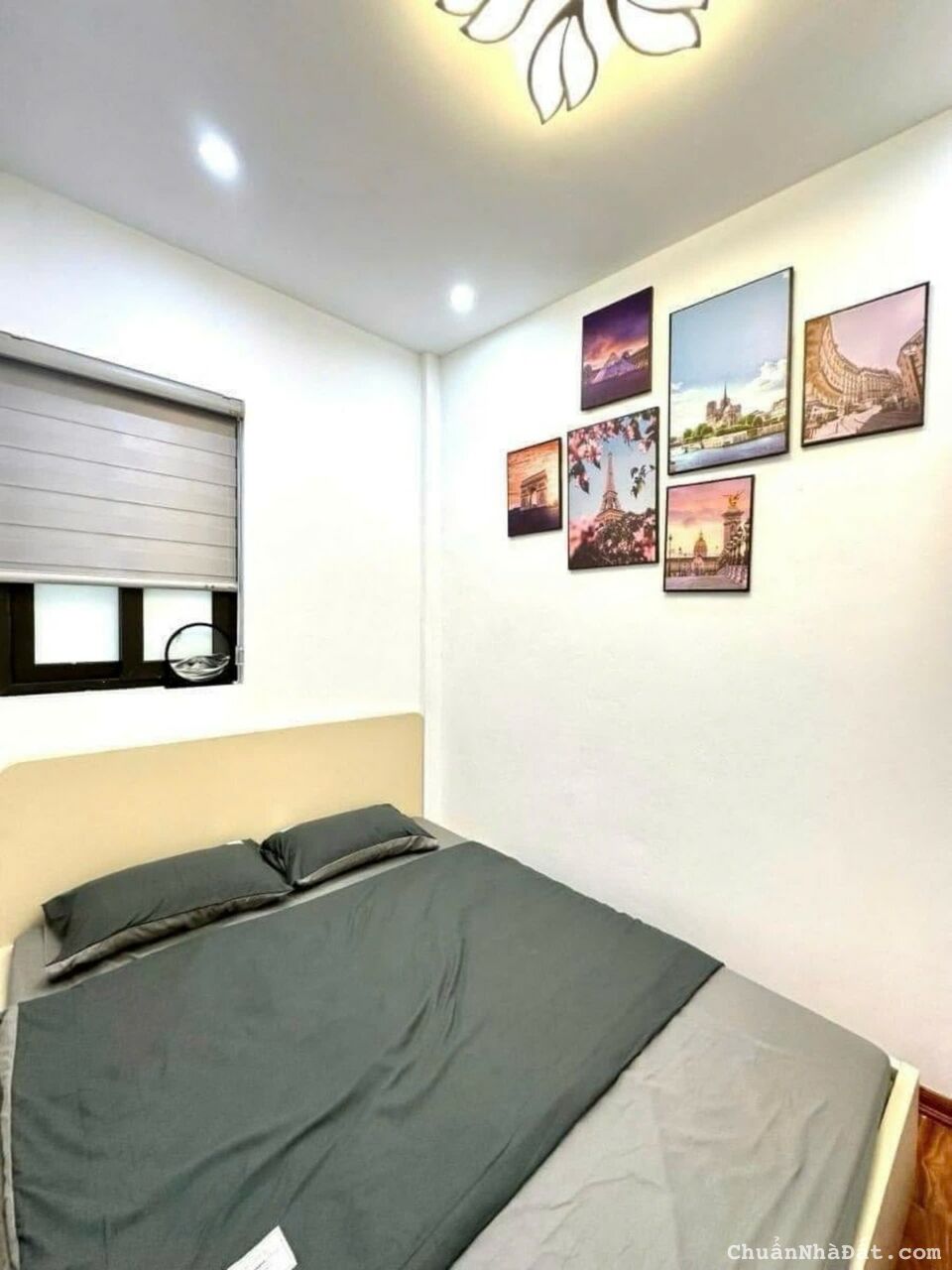 Bán gấp nhà phố Tôn Đức Thắng, Đống Đa, nhà đẹp dân xây, gần phố, vừa ở vừa cho thuê Bán gấp nhà phố Tôn Đức Thắng, Đống Đa, nhà đẹp dân xây, gần phố, vừa ở vừa cho thuê