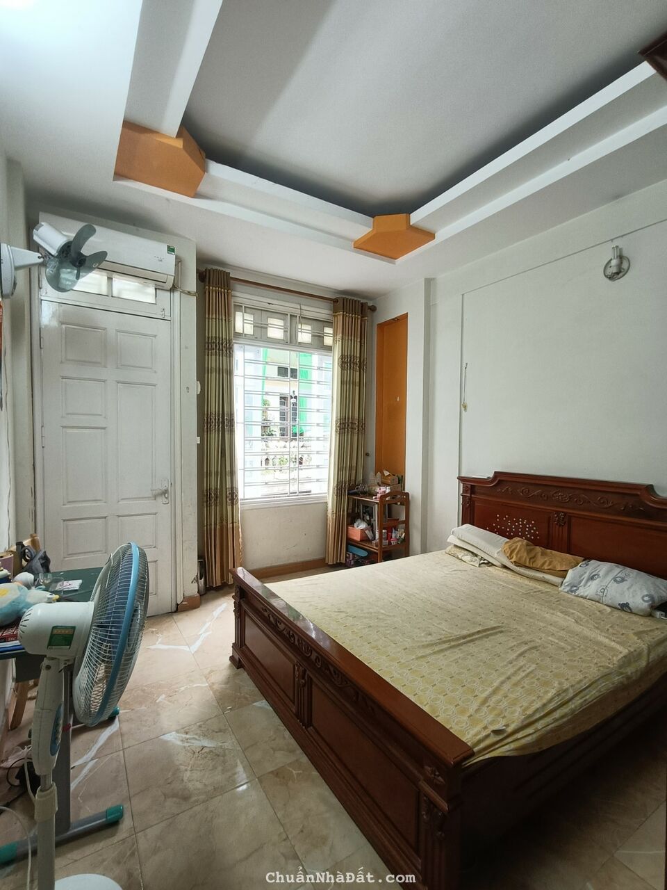 Bán nhà phố Vũ Ngọc Phan, Đống Đa, nhà đẹp dân xây, mặt tiền rộng, ở sướng, 42m,5T