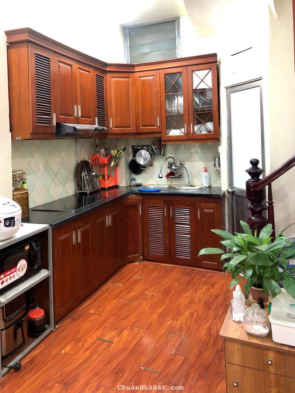 Bán nhà Nguyễn Lương Bằng Đống Đa, nhà đẹp dân xây, 2 mặt thoáng, 30m2,5T