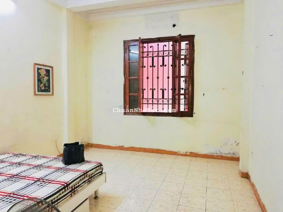 Bán gấp nhà đường Nguyễn Xiển, Thanh Xuân, nhà dân xây, lô góc, ngõ thông, sổ đỏ riêng Bán gấp nhà đường Nguyễn Xiển, Thanh Xuân, nhà dân xây, lô góc, ngõ thông, sổ đỏ riêng