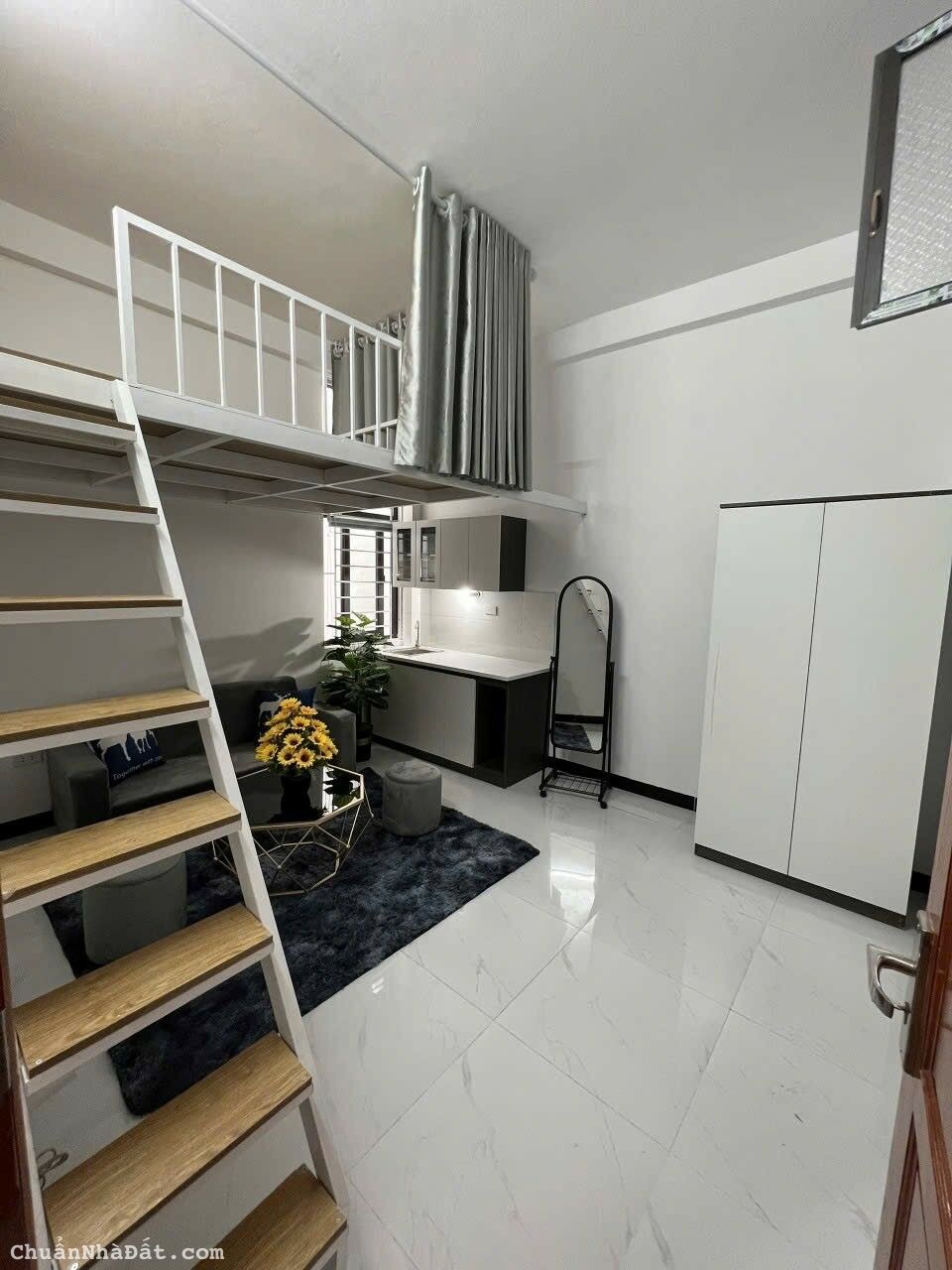 Bán gấp tòa CCMN Phùng Khoang, Nam Từ Liêm, DT 80m2, 6 tầng thang máy, nhà 2 mặt ngõ