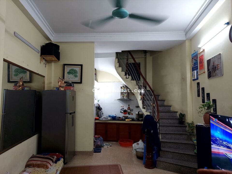 BÁN NHÀ PHỐ TÂY SƠN ĐỐNG ĐA, NHÀ DÂN XÂY, NGÕ RỘNG, GẦN Ô TÔ