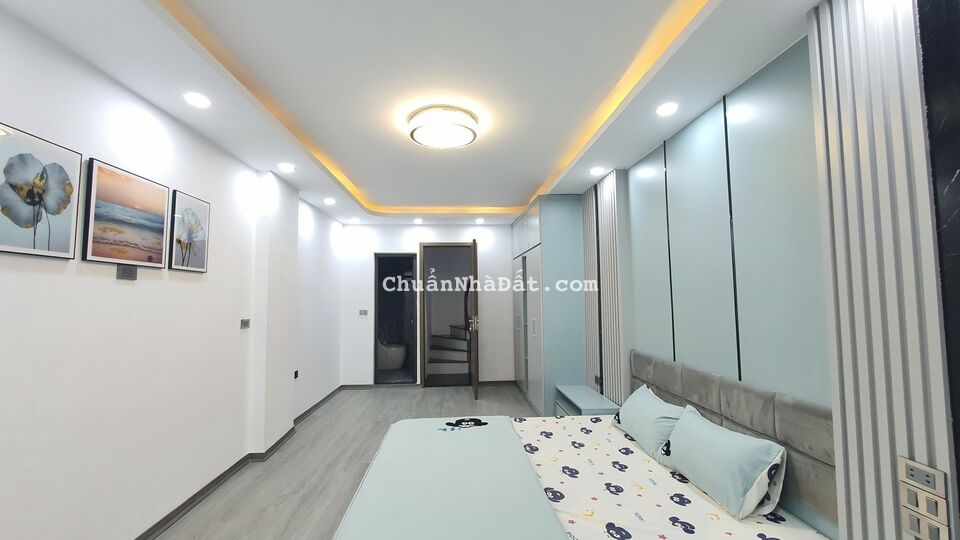 Bán nhà Định Công, Hoàng Mai, nhà đẹp full nội thất, 2 mặt ngõ, sổ đỏ hoa hậu