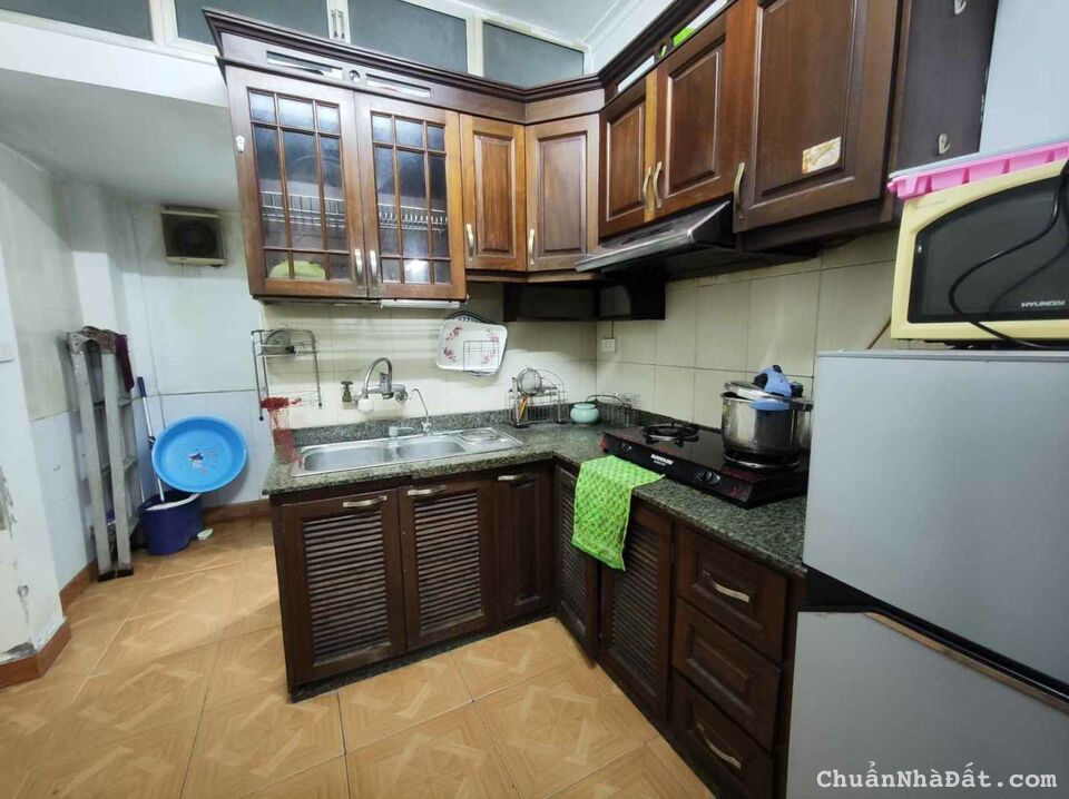 Cho thuê nhà riêng phố Ngọc Hà, Ba Đình, diện tích 42m2, 3 tầng, 3 ngủ full đồ, gần phố Cho thuê nhà riêng phố Ngọc Hà, Ba Đình, diện tích 42m2, 3 tầng, 3 ngủ full đồ, gần phố