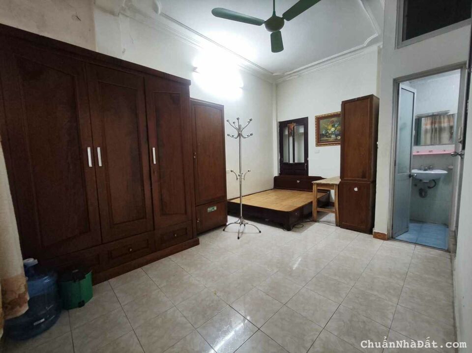 Cho thuê nhà riêng phố Ngọc Hà, Ba Đình, diện tích 42m2, 3 tầng, 3 ngủ full đồ, gần phố Cho thuê nhà riêng phố Ngọc Hà, Ba Đình, diện tích 42m2, 3 tầng, 3 ngủ full đồ, gần phố