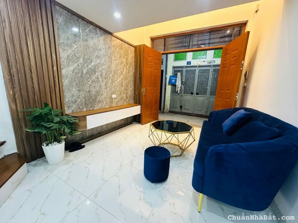 Bán nhà ngõ Bạch Mai, Hai Bà Trưng 44m2 giá 4.25 tỷ, 5 tầng, 4PN, MT 4m