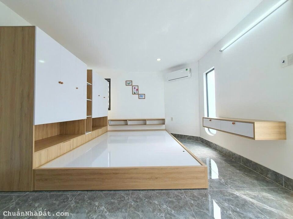 Cho thuê nhà trệt lầu FULL NỘI THẤT . Hẻm đường Hoàng Quốc Việt, Giá chỉ 5,5 triệu