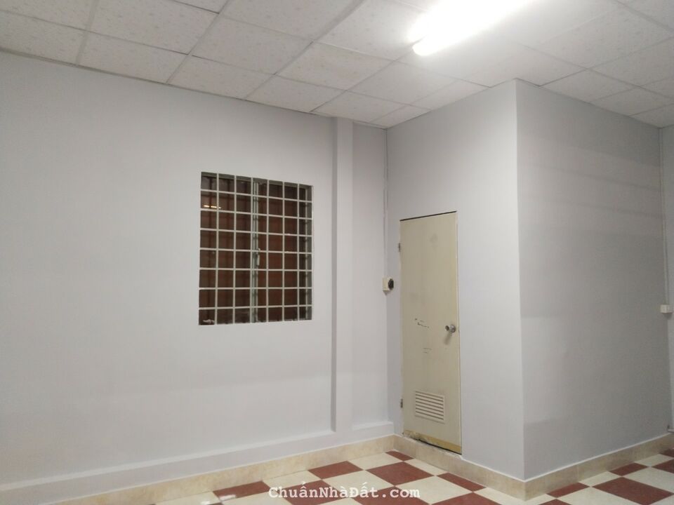 Cho thuê Nhà trục chính, hẻm Trần Hưng Đạo (thuận tiện kinh doanh)