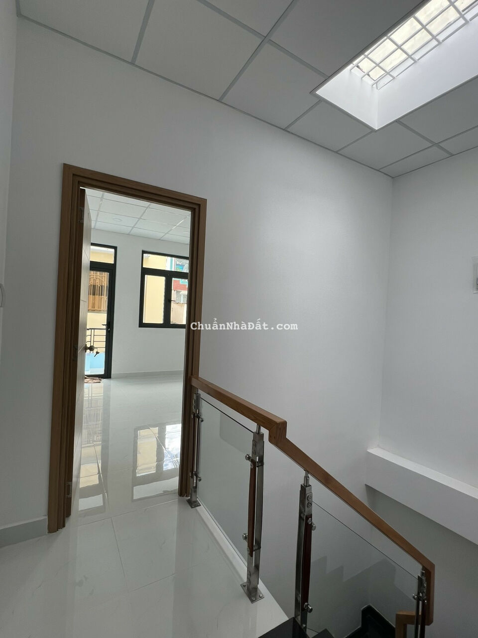 BÁN NHÀ ĐƯỜNG 3/2 QUẬN 11, 62M2, HXH VÀO NHÀ, 4 TỶ HƠN 