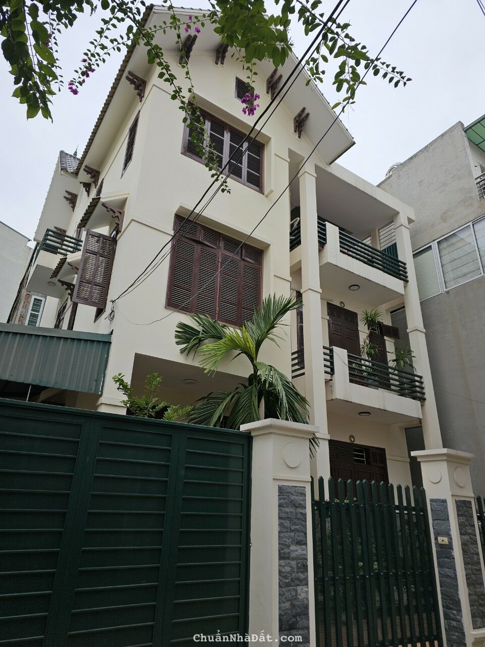 💥Bán Biệt thự Giảng Võ, 169m² x 4T Mt 8m, gần Phố, Ô tô đỗ cổng, Ở Kd Vp Đ.tư, Nhỉnh 20 tỷ