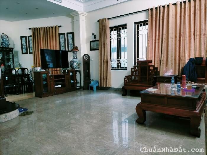💥Bán Biệt thự Giảng Võ, 169m² x 4T Mt 8m, gần Phố, Ô tô đỗ cổng, Ở Kd Vp Đ.tư, Nhỉnh 20 tỷ