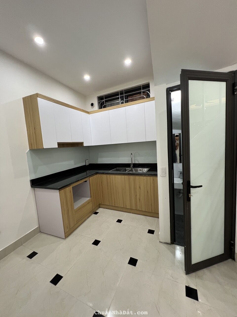 Bán nhà h Nam gần khu Đô Thị Mới  Xala 2 mặt đường,38m2* 4 Tầng* 4 Phòng Ngủ* 5 Tỷ 200 tr