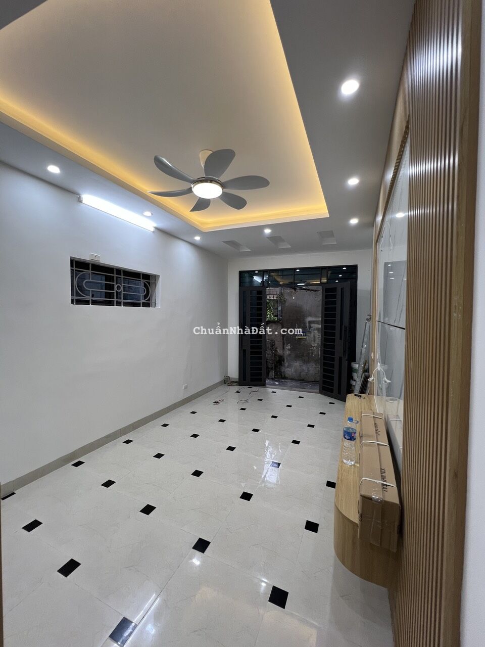 Bán nhà h Nam gần khu Đô Thị Mới  Xala 2 mặt đường,38m2* 4 Tầng* 4 Phòng Ngủ* 5 Tỷ 200 tr