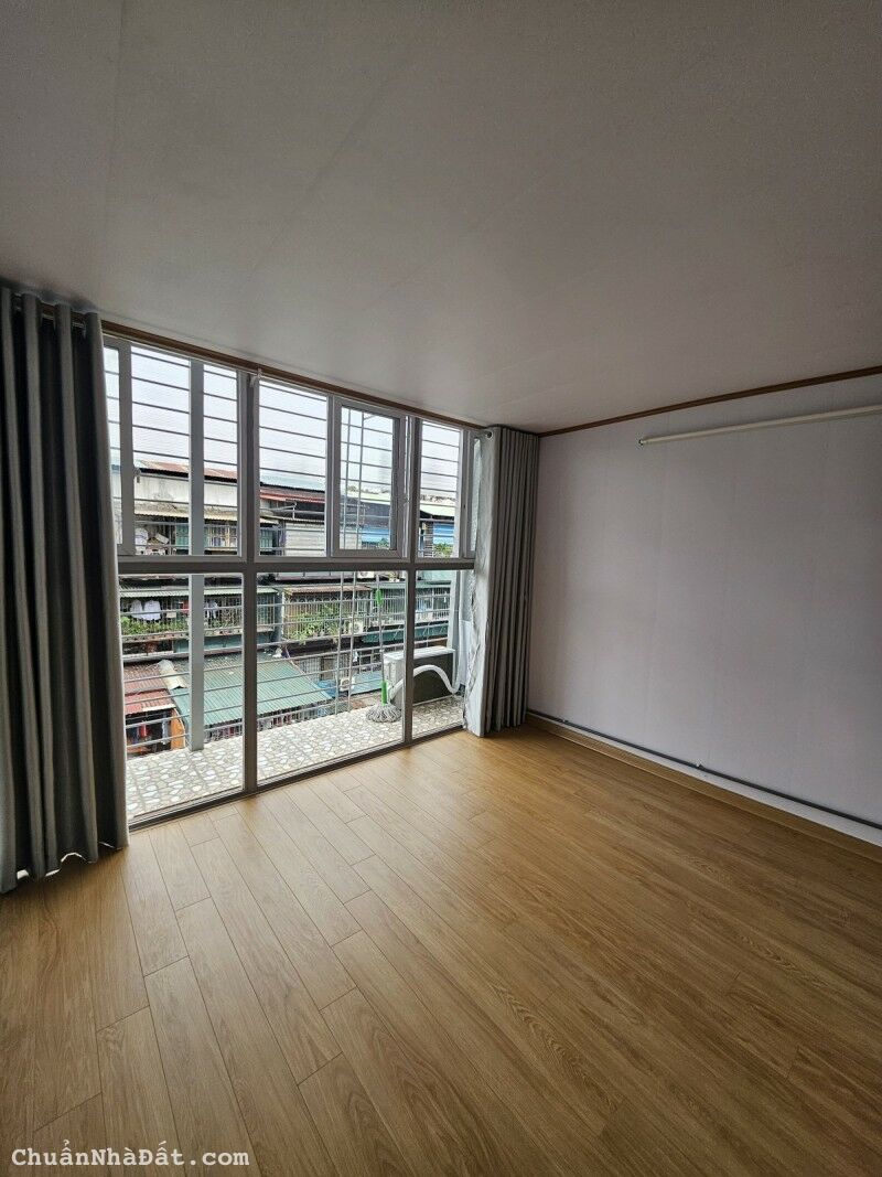 Nhà Tập thẻ Nghĩa Tân, Cầu Giấy. 22/86m2; T5; MT 4m; Giá 3.3 tỷ   3 NGỦ, ĐỦ CÔNG NĂNG - Ô TÔ ĐẬU ĐỖ