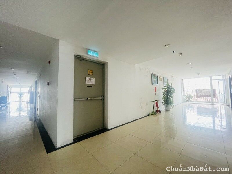 Bán Căn hộ 106 Nghĩa Đô, Cầu Giấy. 95m2; T11; giá 6 tỷ Bán Căn hộ 106 Nghĩa Đô, Cầu Giấy. 95m2; T11; giá 6 tỷ