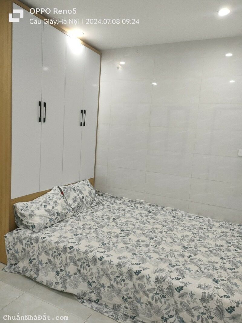 Bán Căn hộ Trần Quốc Hoàn, Cầu Giấy. 28/75m2; T1; giá 3.65 tỷ