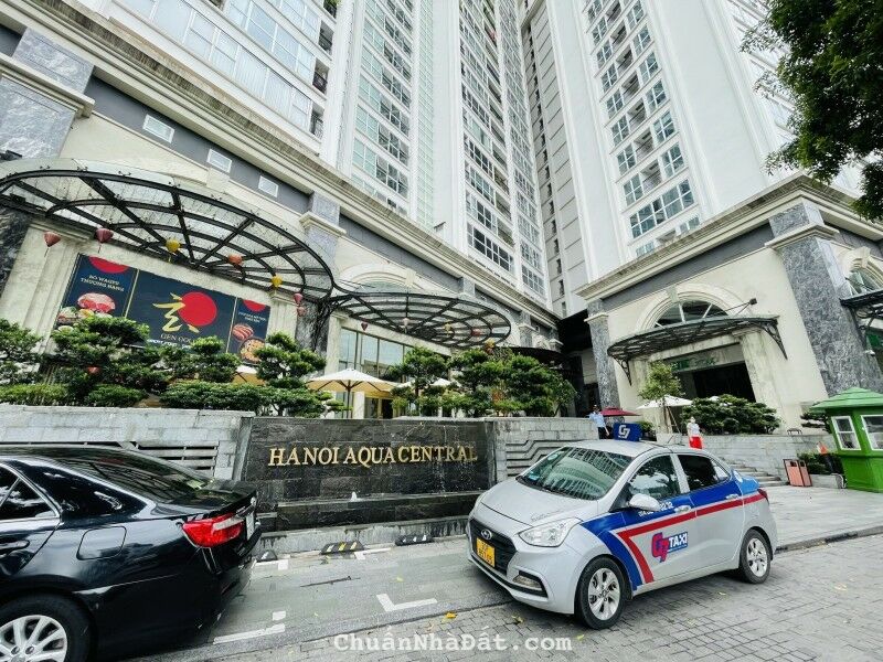 Bán Penhouse Yên Phụ, Ba Đình. 500m2; 2 tầng; MT 20m; 106 tỷ.