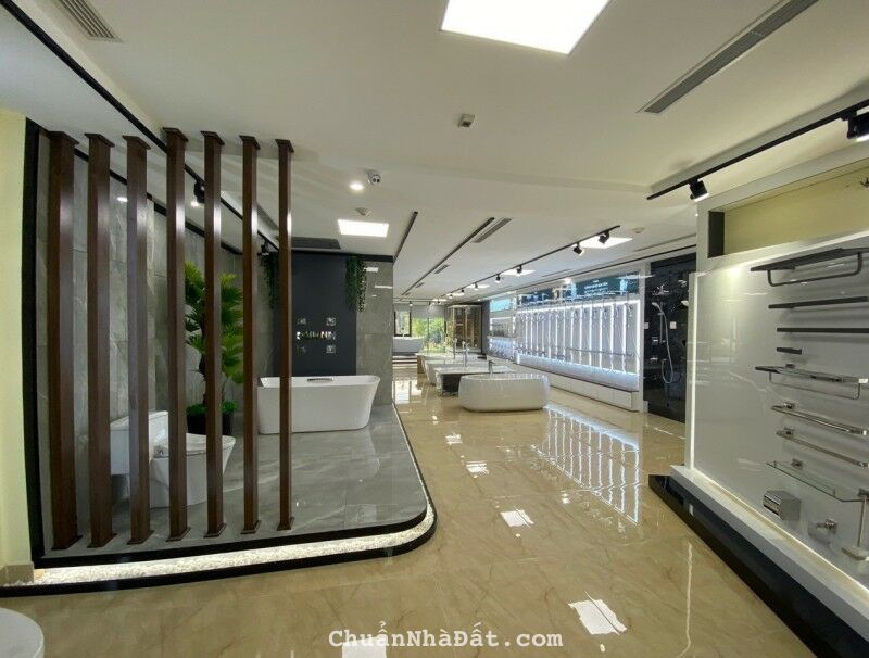 Nhà Mặt phố Hoàng Quốc Việt, Cầu Giấy. 300m, 9T, MT 8m; Giá 186 tỷ  MẶT PHỐ, VỈA HÈ 6M