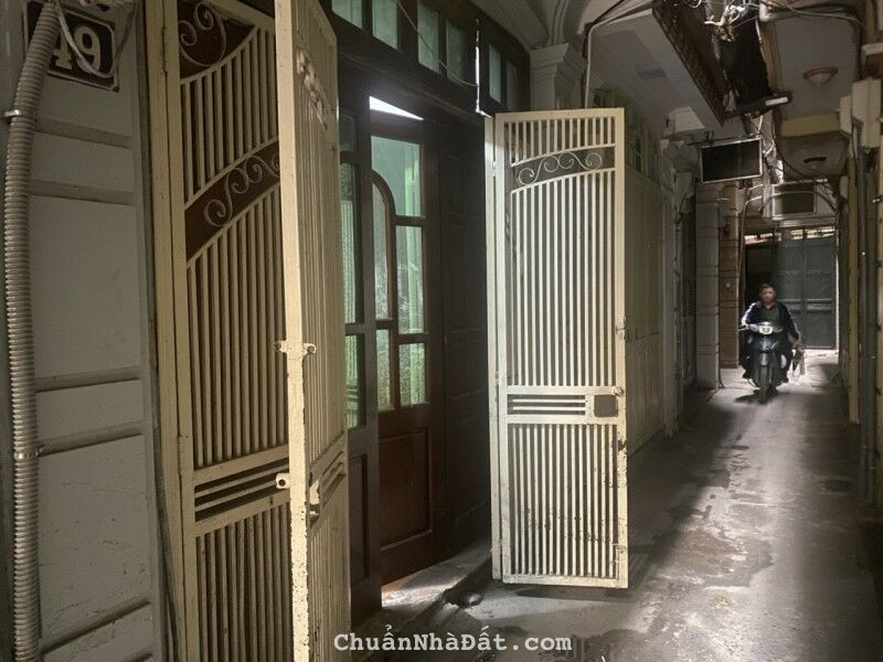 Bán nhà Hoàng Sâm, Cầu Giấy. 22/35m; 5 tầng; MT 4m; giá 4.69 tỷ