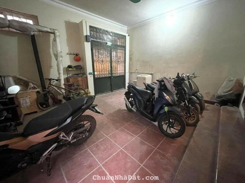 Nhà Cầu Giấy, Cầu Giấy. 105m2; 7 tầng, TM; MT 6m; Giá 20.5 tỷ  16 PHÒNG - 7 TẦNG THANG MÁY - CCMN 